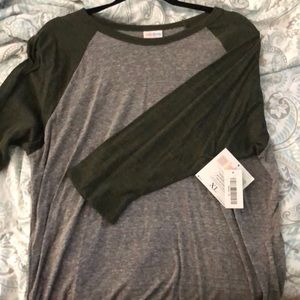 Lularoe randy tee